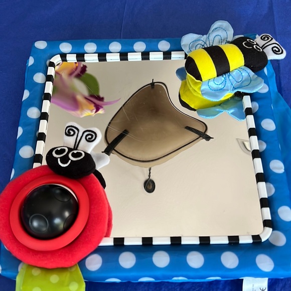 Sassy mirror kids toy - Picture 1 of 2
